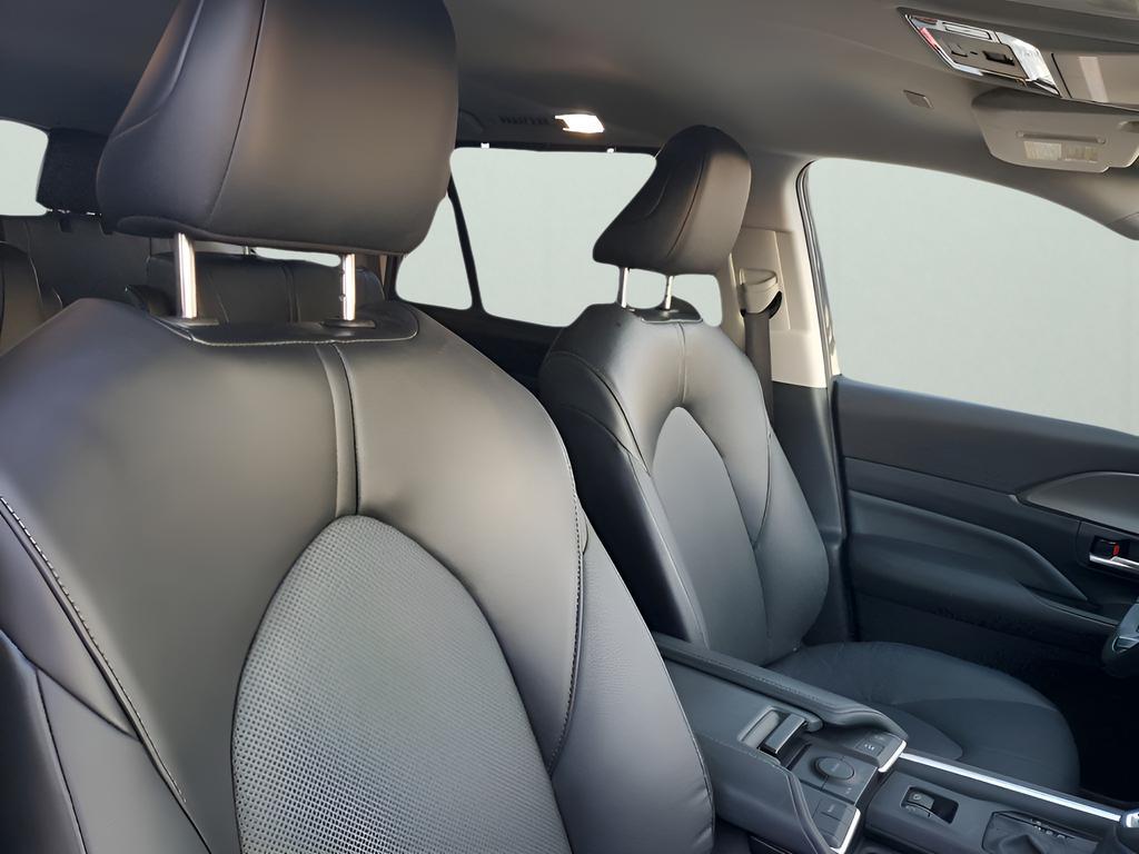 used 2024 Toyota Grand Highlander car, priced at $38,688