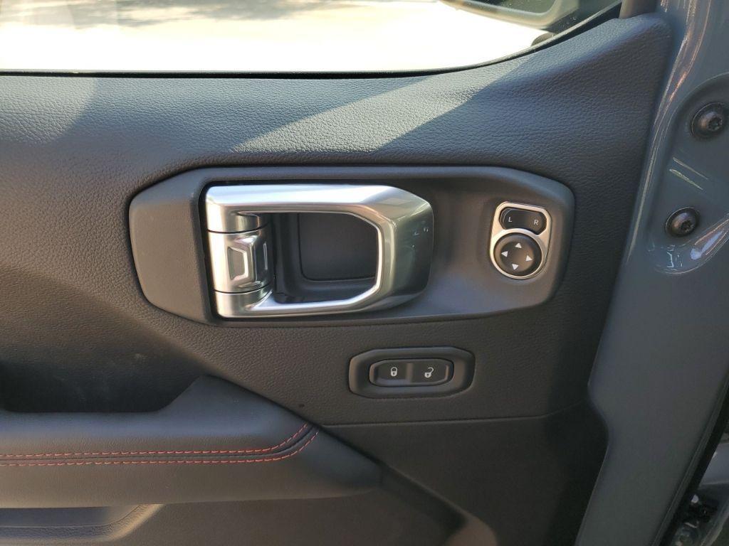 new 2026 Jeep Wrangler car, priced at $54,952