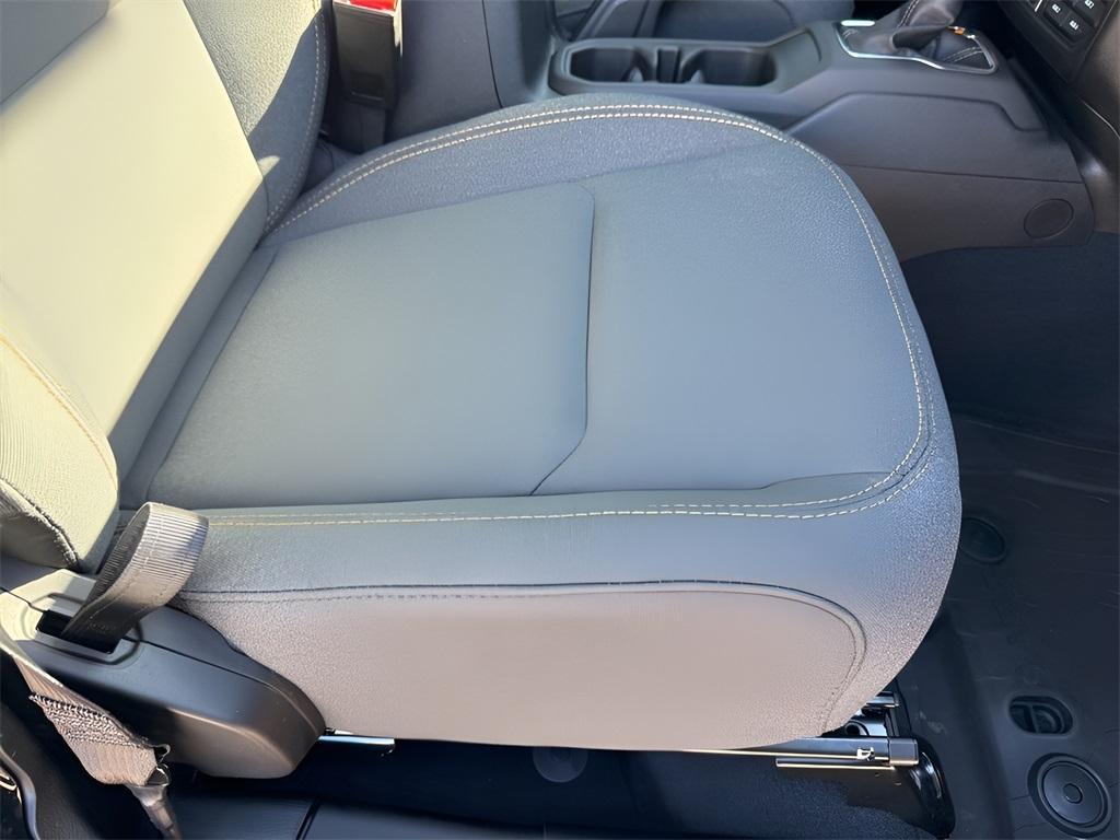 new 2025 Jeep Wrangler car, priced at $48,696