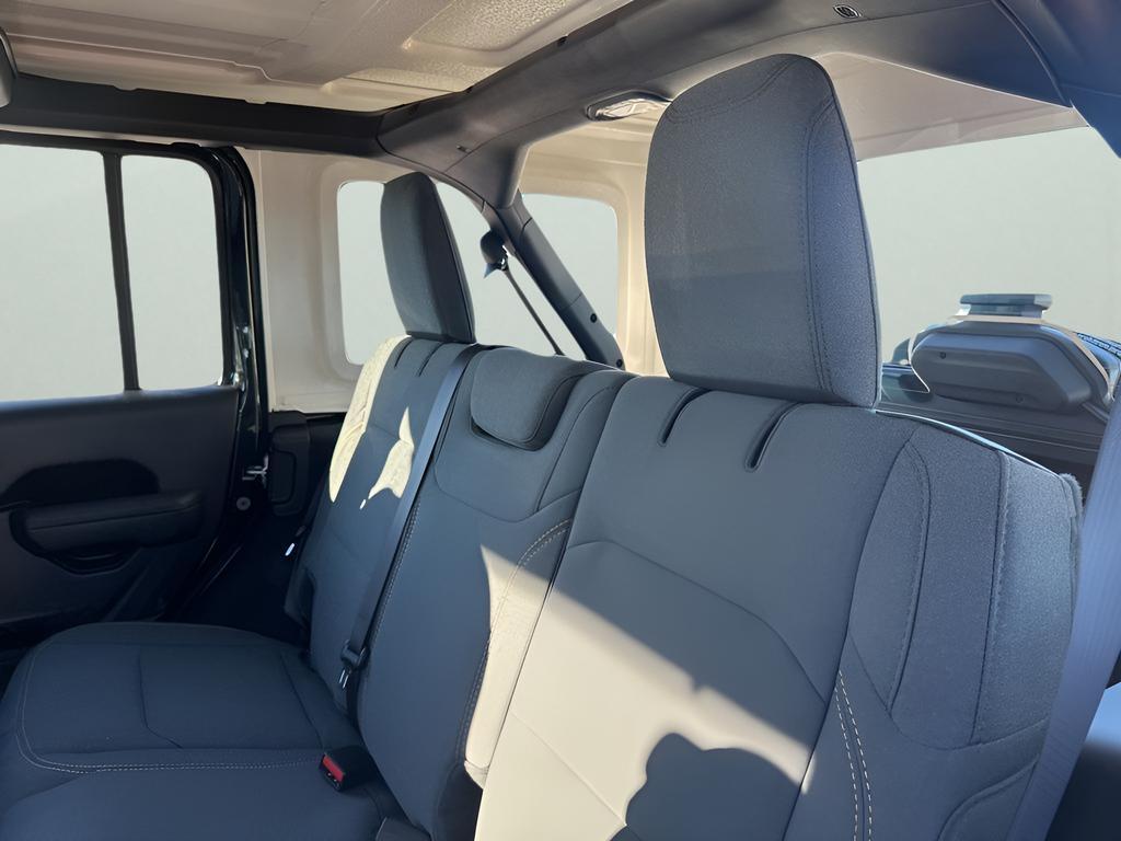 new 2026 Jeep Wrangler car, priced at $41,387
