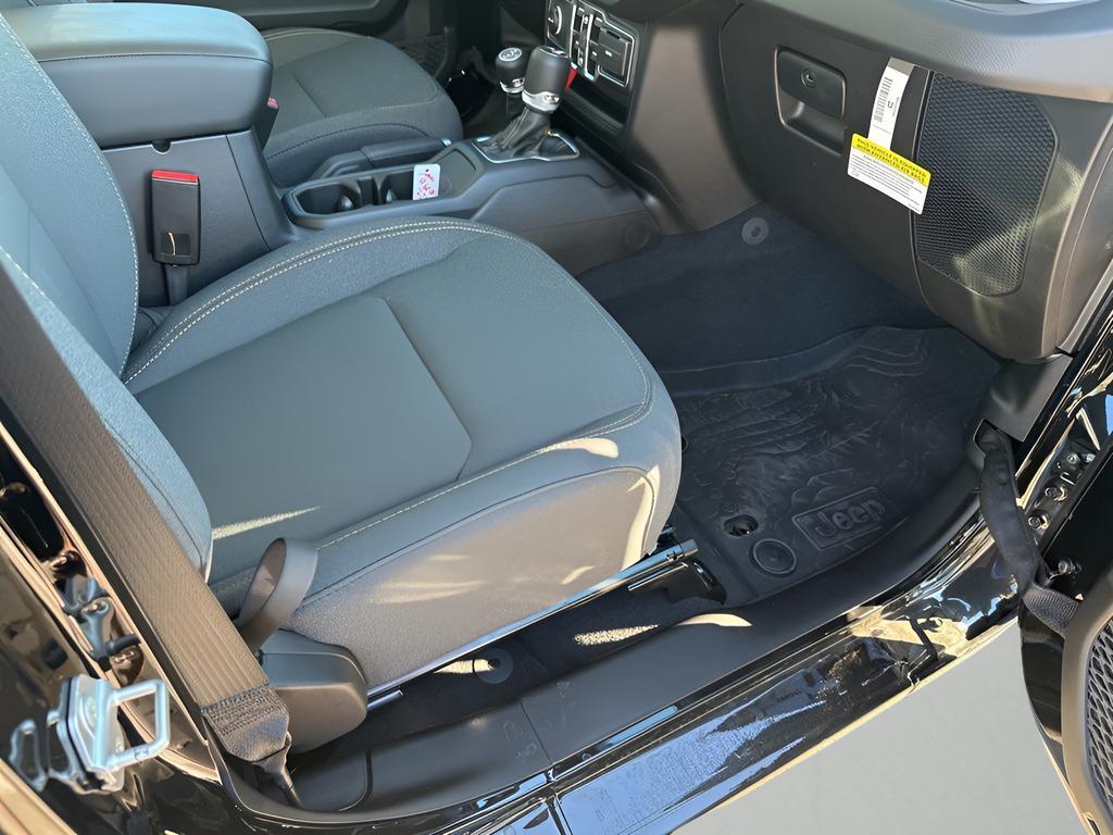 new 2026 Jeep Wrangler car, priced at $41,387