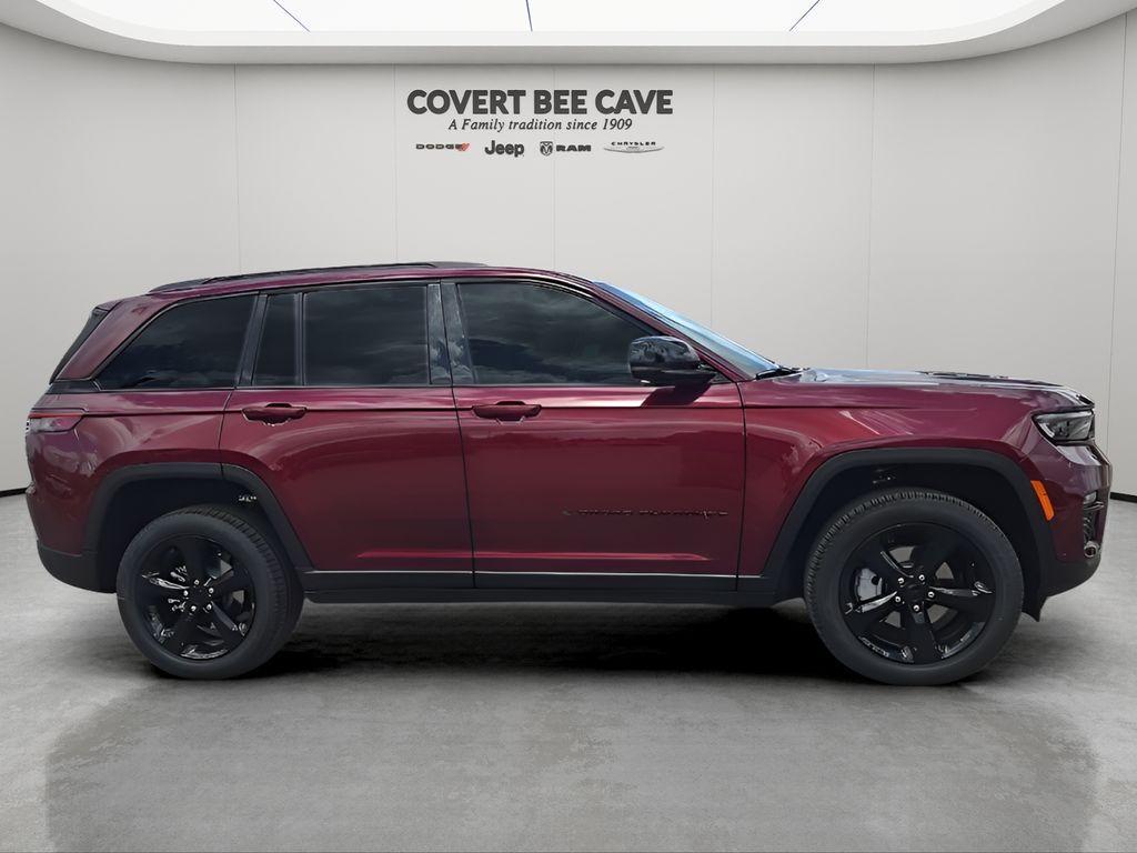 new 2025 Jeep Grand Cherokee car, priced at $47,434