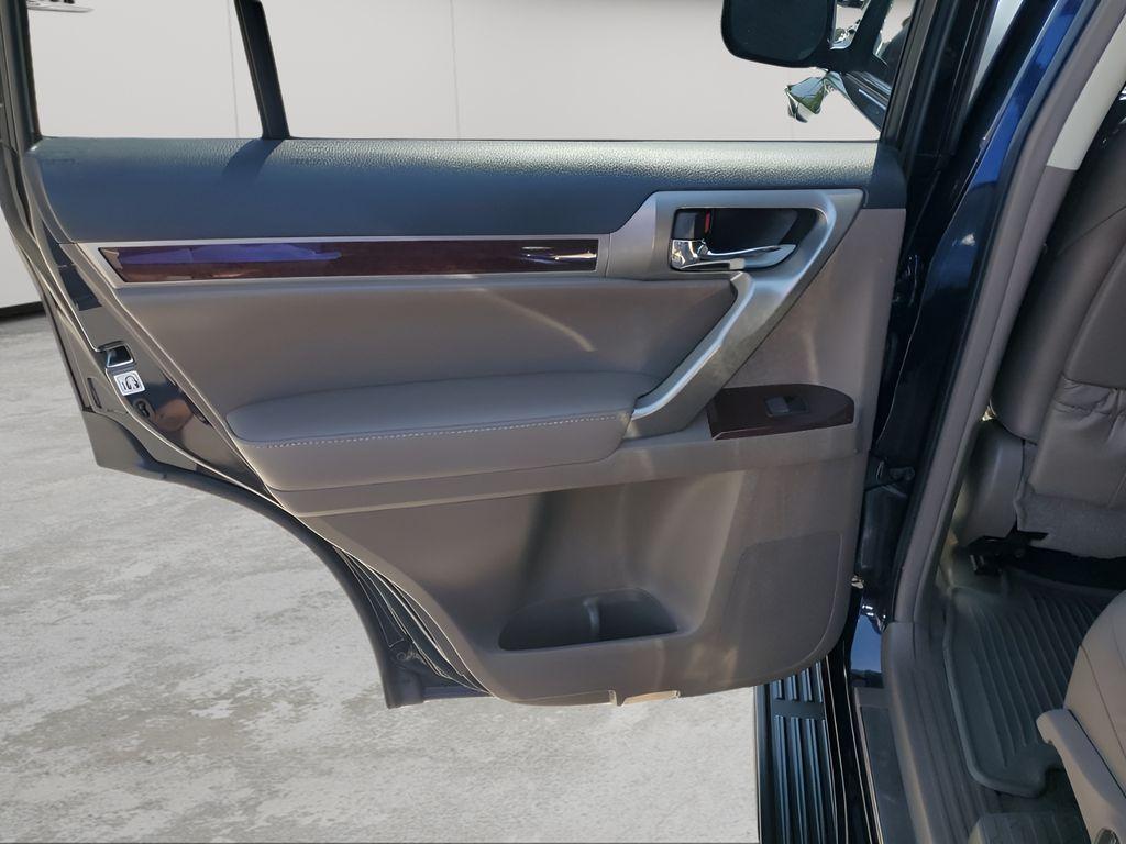 used 2019 Lexus GX 460 car, priced at $33,336