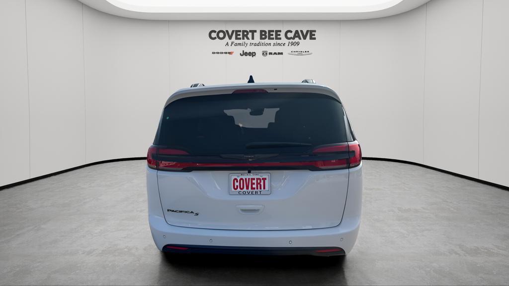 new 2026 Chrysler Pacifica car, priced at $49,274