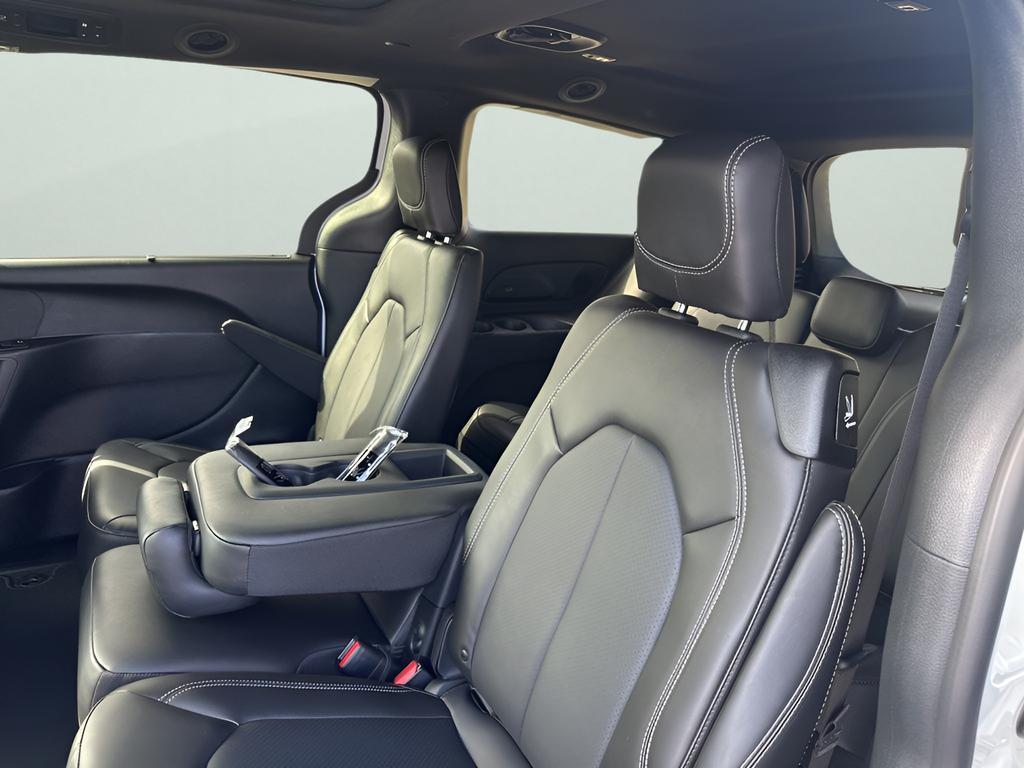 new 2026 Chrysler Pacifica car, priced at $49,274