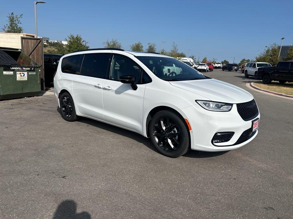new 2026 Chrysler Pacifica car, priced at $50,046