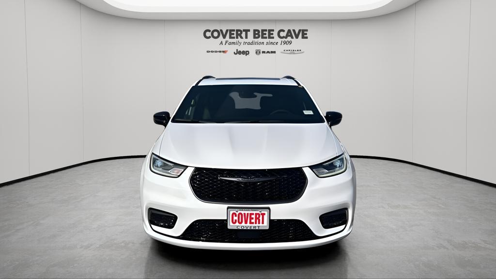 new 2026 Chrysler Pacifica car, priced at $49,274