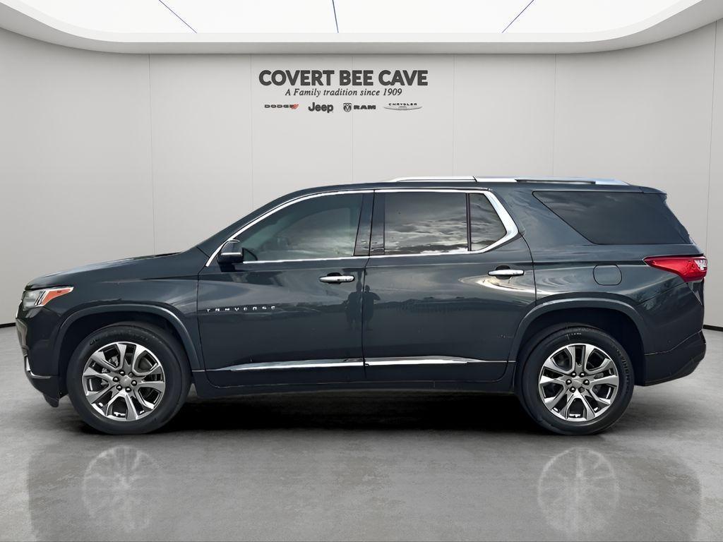 used 2021 Chevrolet Traverse car, priced at $30,555