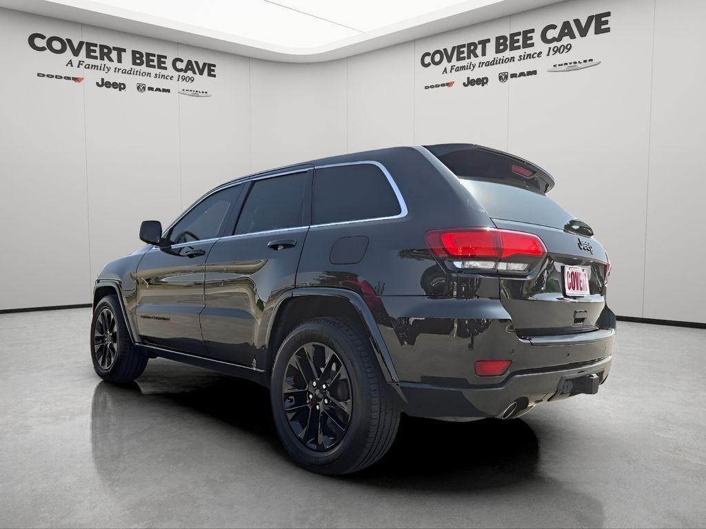 used 2015 Jeep Grand Cherokee car, priced at $16,096