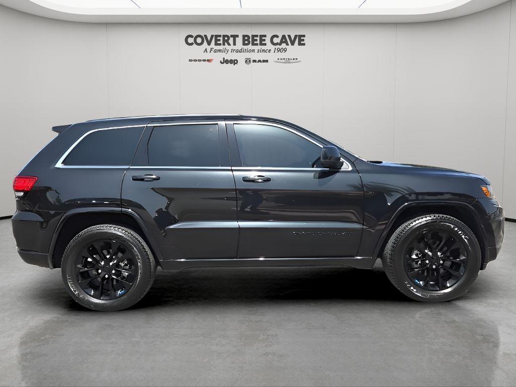 used 2015 Jeep Grand Cherokee car, priced at $16,096