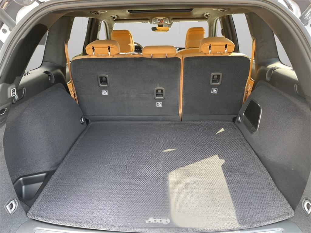 new 2025 Jeep Grand Cherokee car, priced at $63,240