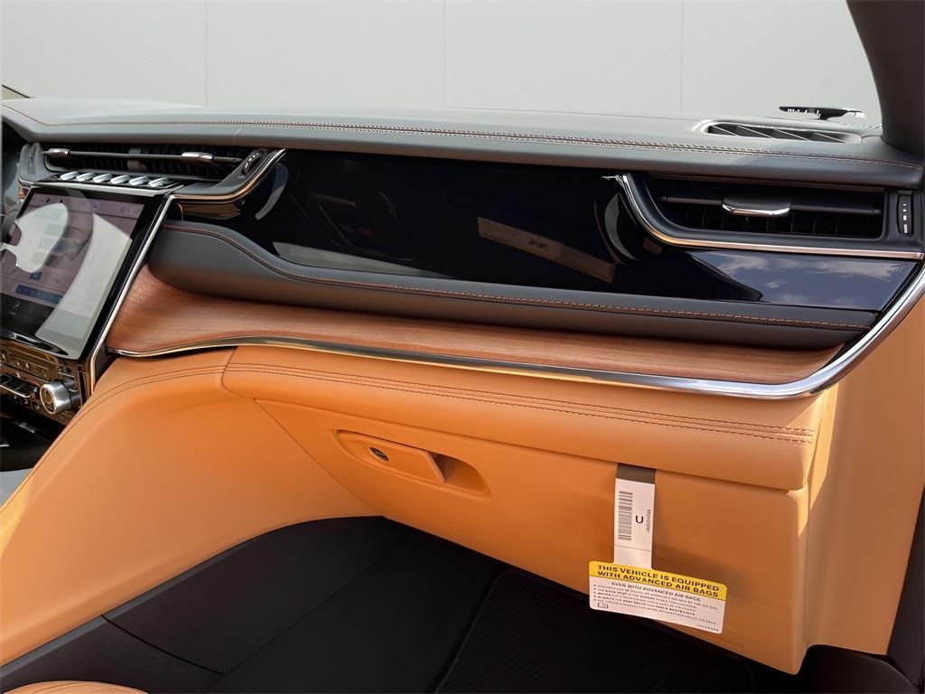 new 2025 Jeep Grand Cherokee car, priced at $63,240