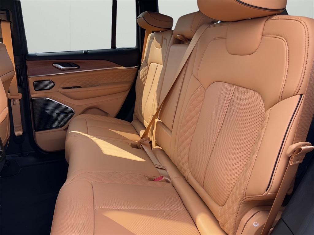 new 2025 Jeep Grand Cherokee car, priced at $63,240