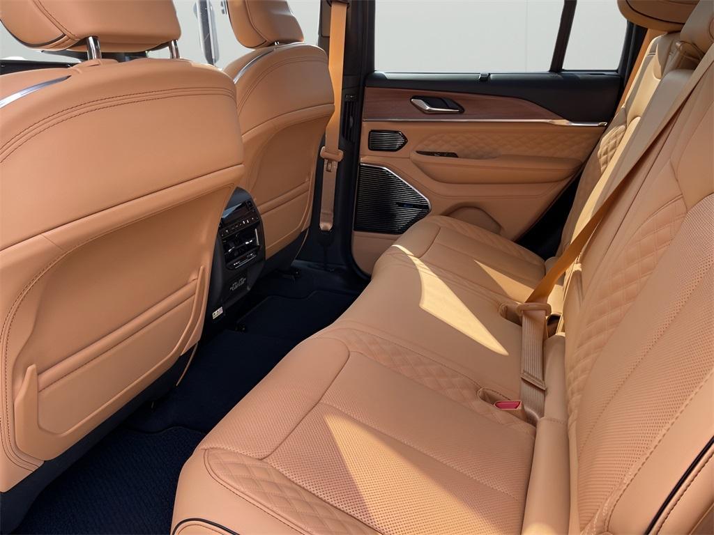 new 2025 Jeep Grand Cherokee car, priced at $63,240