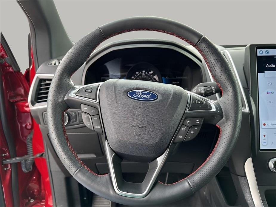 used 2024 Ford Edge car, priced at $38,115