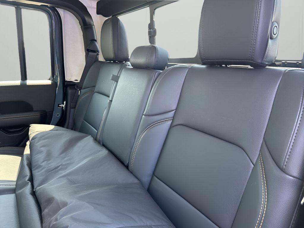 new 2025 Jeep Gladiator car, priced at $52,500