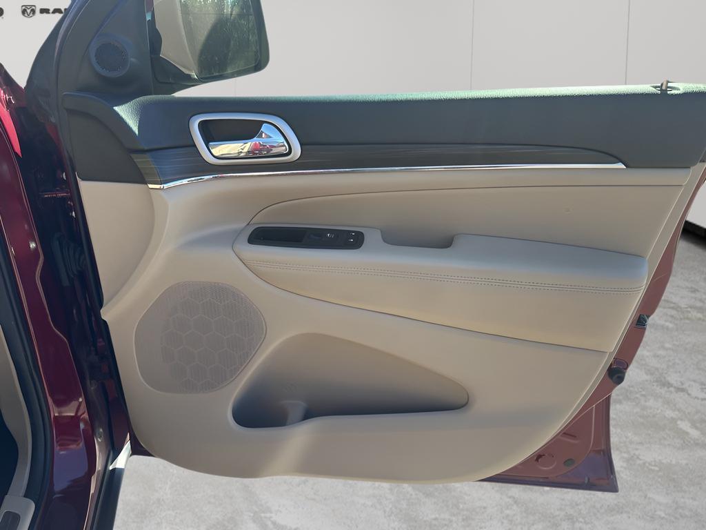 used 2020 Jeep Grand Cherokee car, priced at $24,299