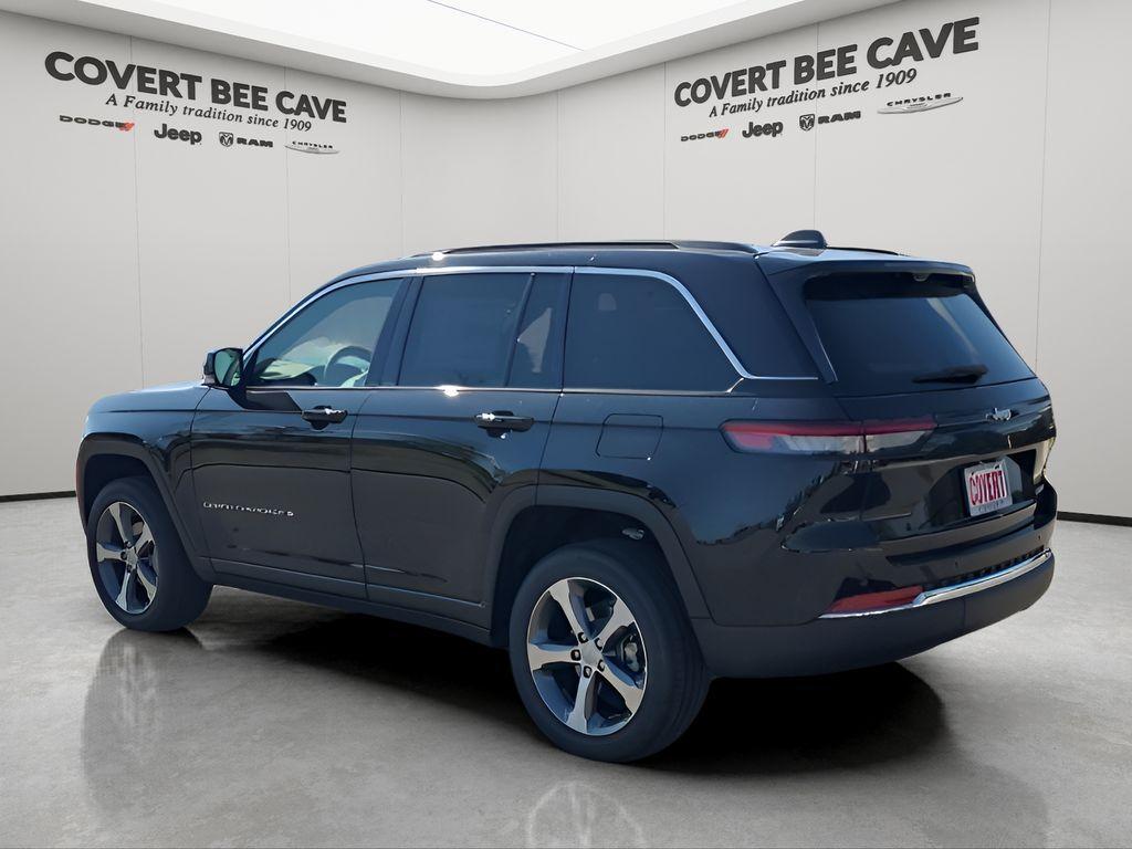 new 2025 Jeep Grand Cherokee car, priced at $40,560