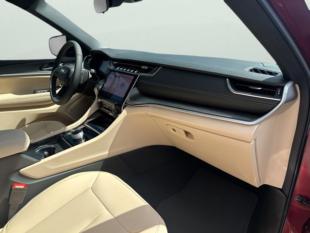 new 2025 Jeep Grand Cherokee L car, priced at $48,835