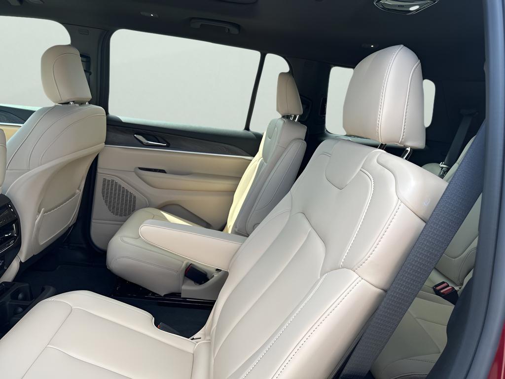 new 2025 Jeep Grand Cherokee L car, priced at $48,835