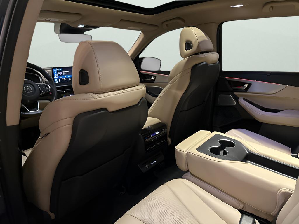 used 2025 Acura MDX car, priced at $50,104