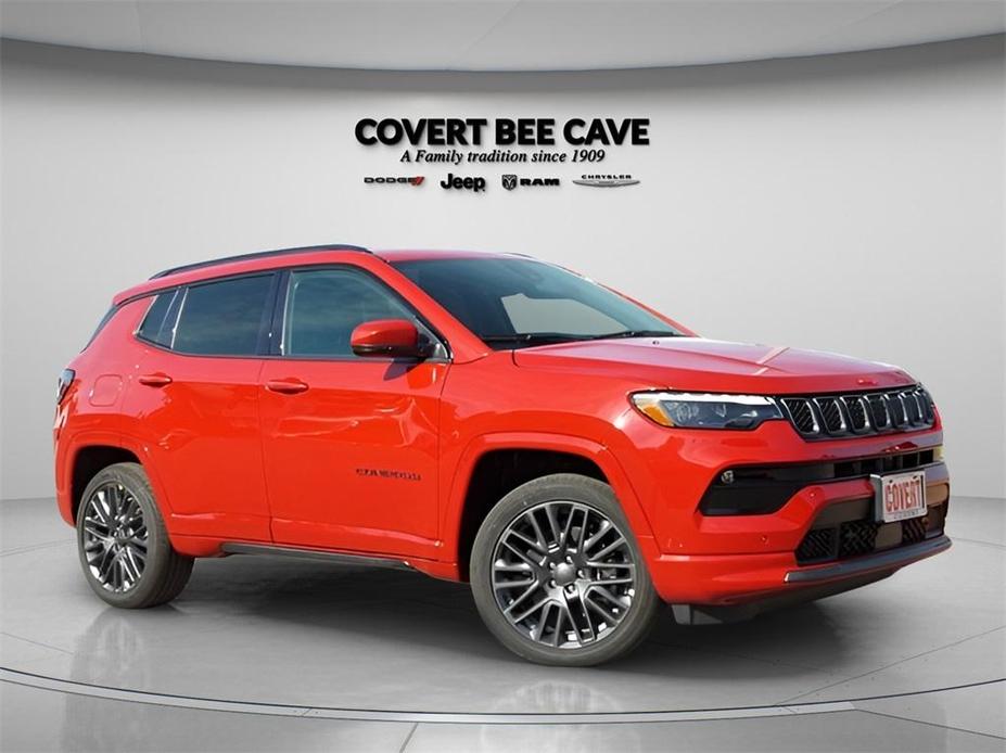 new 2024 Jeep Compass car, priced at $39,405