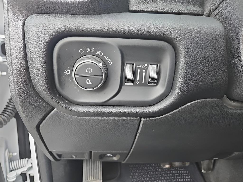 new 2025 Ram 2500 car, priced at $86,955