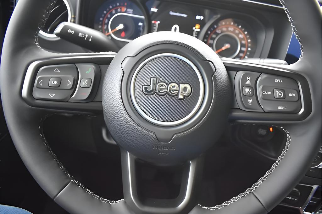 new 2025 Jeep Gladiator car, priced at $41,250