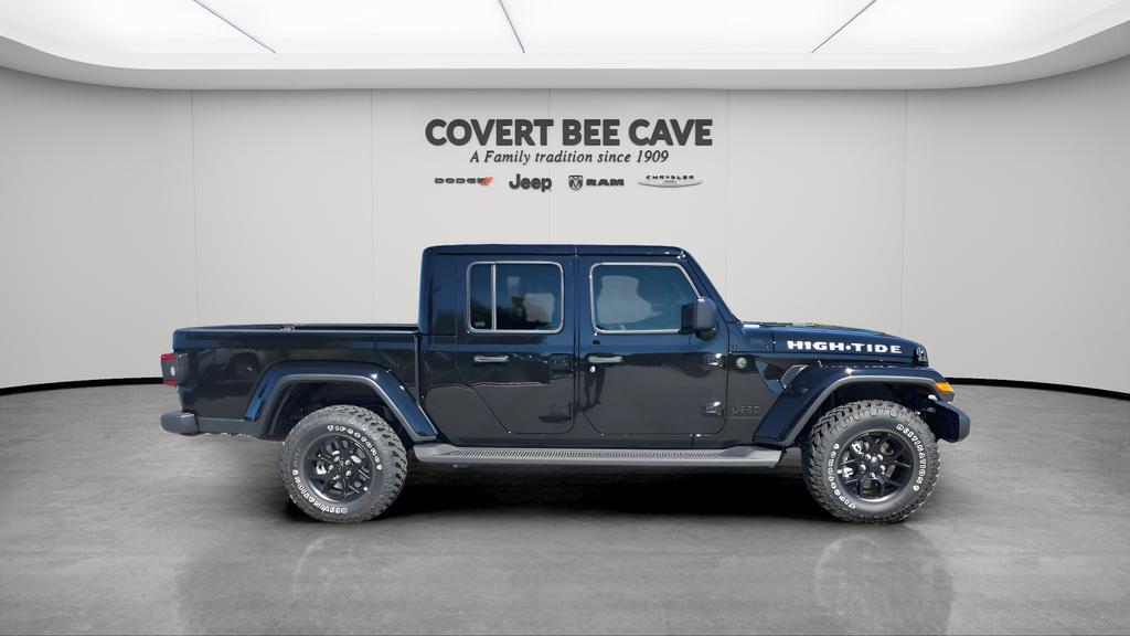 new 2025 Jeep Gladiator car, priced at $50,535