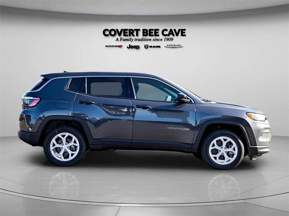 new 2024 Jeep Compass car, priced at $27,878