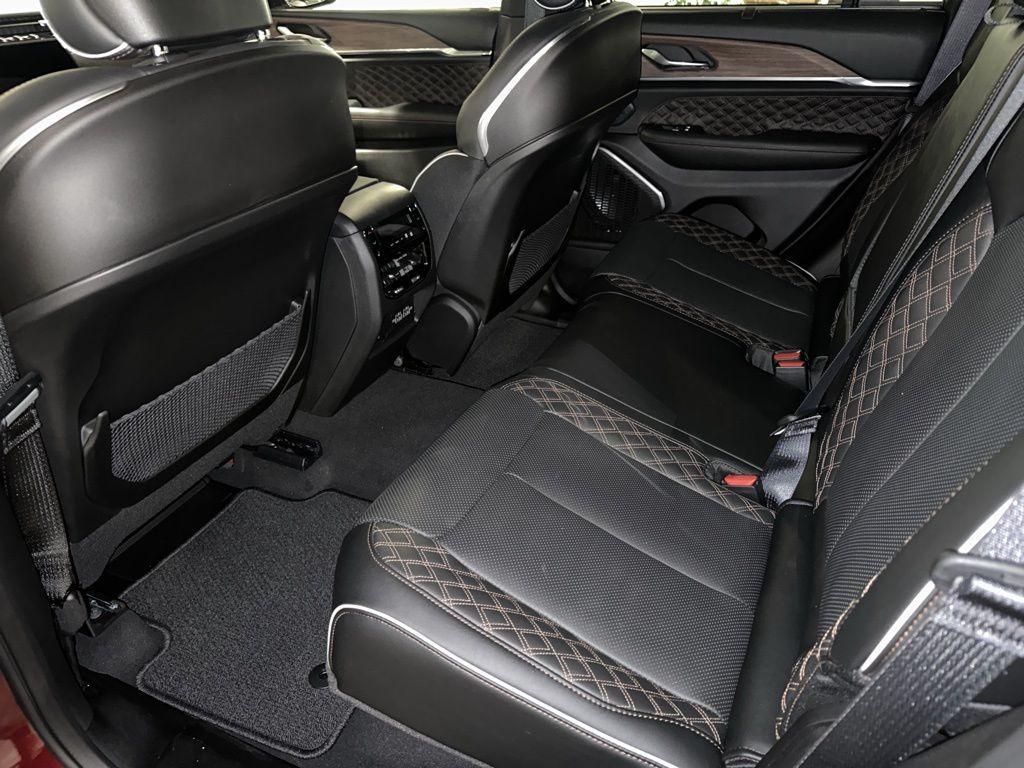 new 2025 Jeep Grand Cherokee car, priced at $60,580