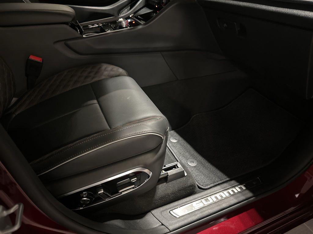 new 2025 Jeep Grand Cherokee car, priced at $60,580