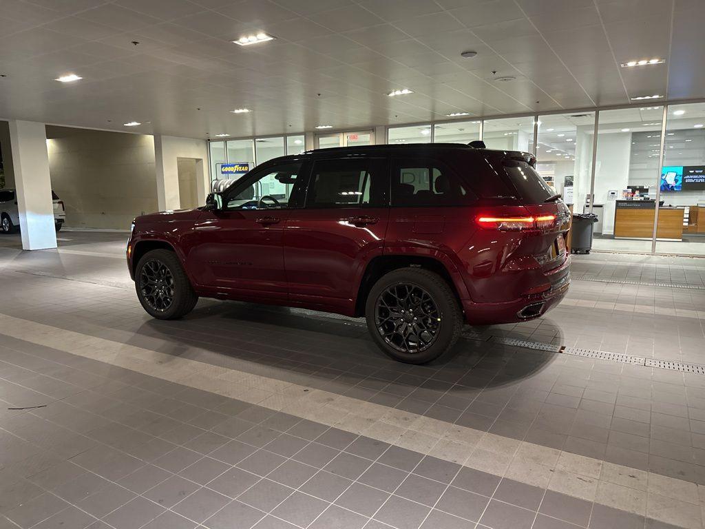 new 2025 Jeep Grand Cherokee car, priced at $60,580