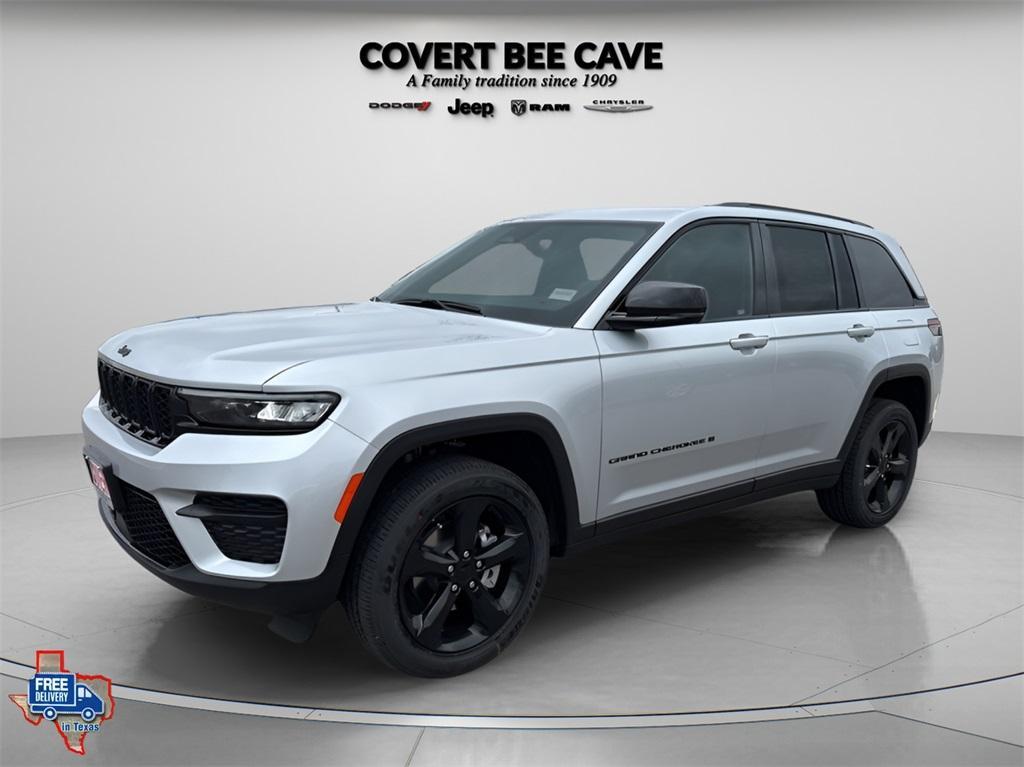 new 2025 Jeep Grand Cherokee car, priced at $37,946