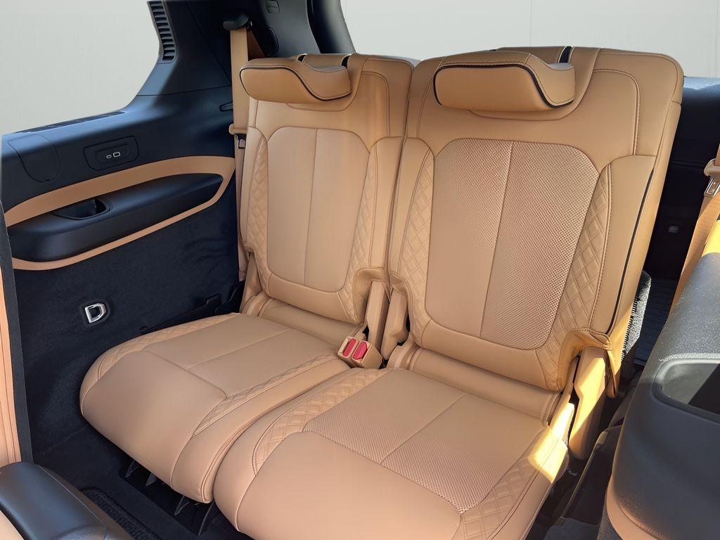 new 2025 Jeep Grand Cherokee L car, priced at $61,461