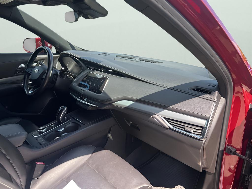 used 2019 Cadillac XT4 car, priced at $21,260