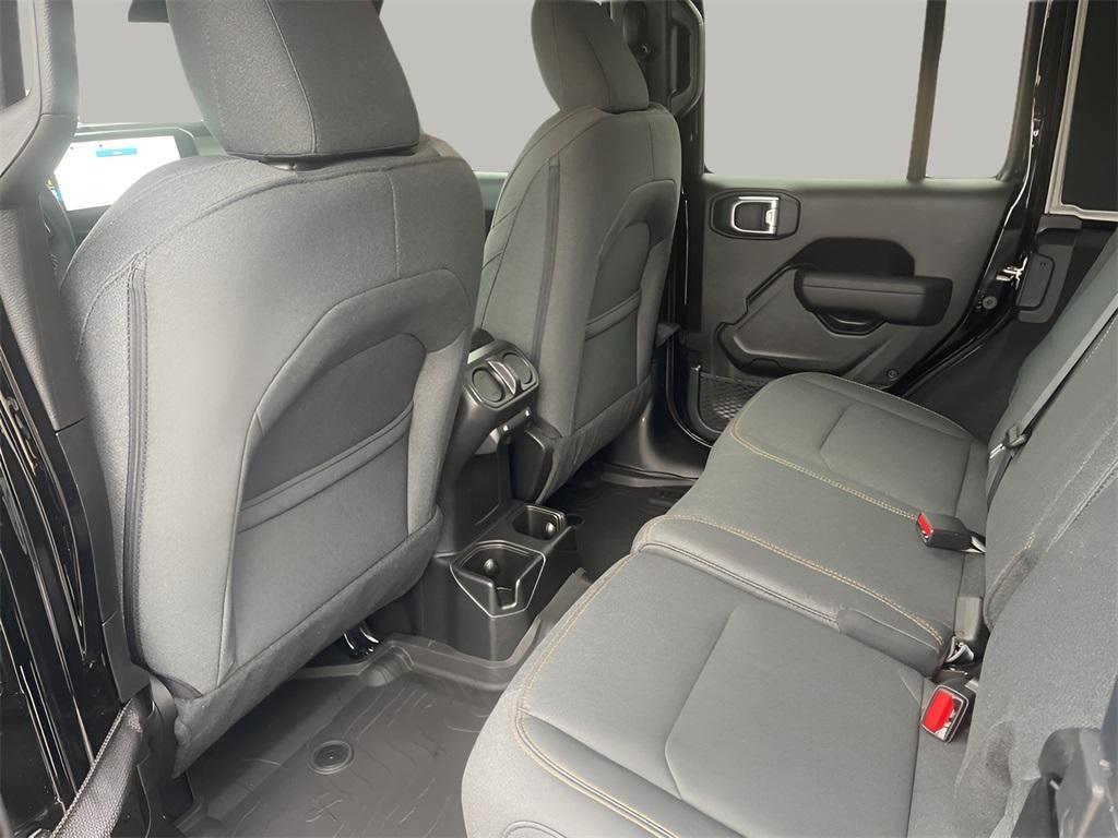 new 2025 Jeep Wrangler car, priced at $50,052