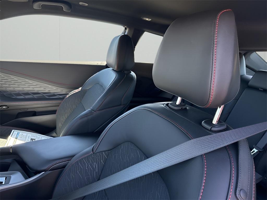 new 2025 Dodge Charger Daytona car, priced at $48,250
