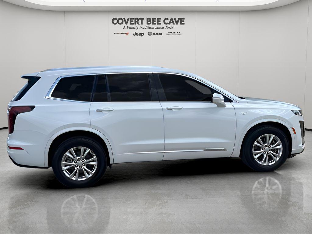 used 2025 Cadillac XT6 car, priced at $41,251