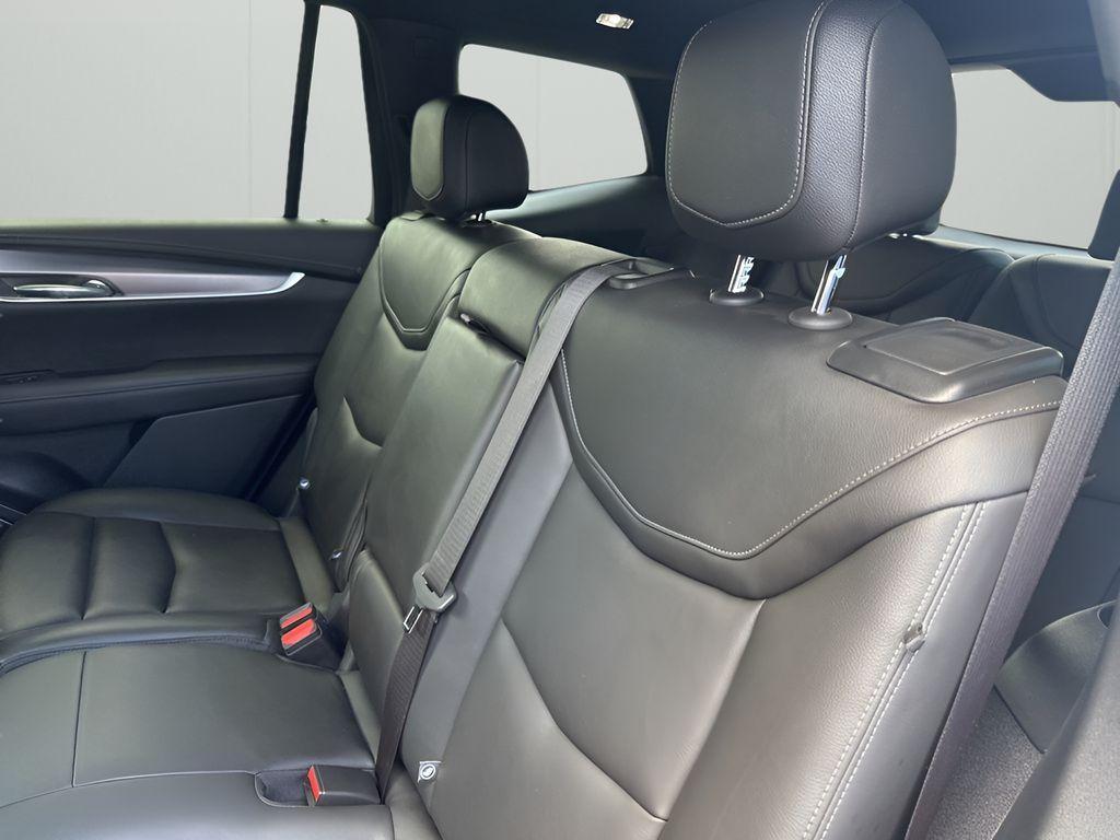used 2025 Cadillac XT6 car, priced at $41,251