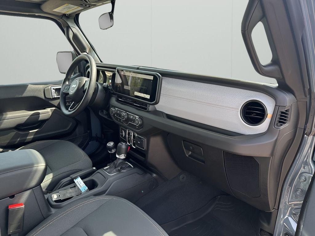 new 2025 Jeep Wrangler car, priced at $36,967