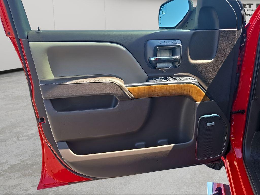 used 2017 GMC Sierra 1500 car, priced at $28,447