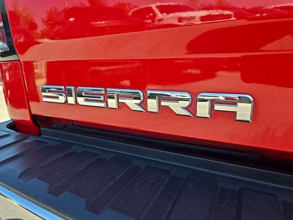 used 2017 GMC Sierra 1500 car, priced at $28,447