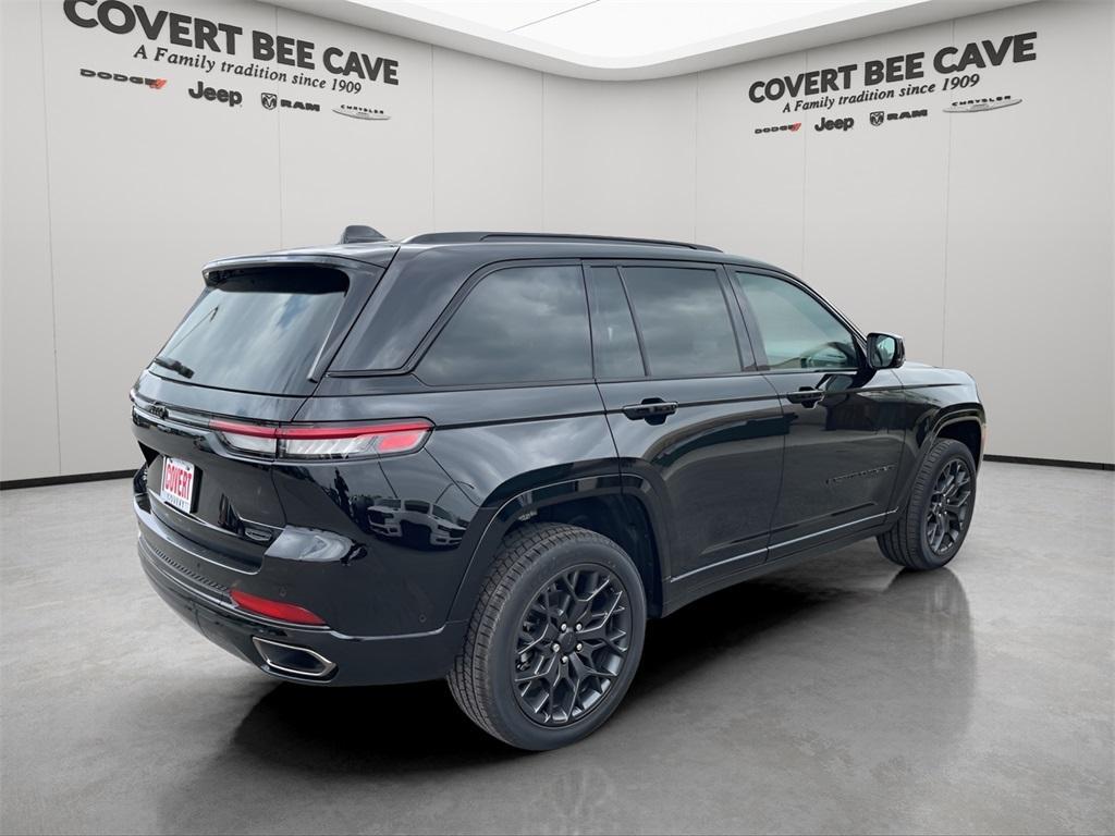 new 2025 Jeep Grand Cherokee car, priced at $60,975