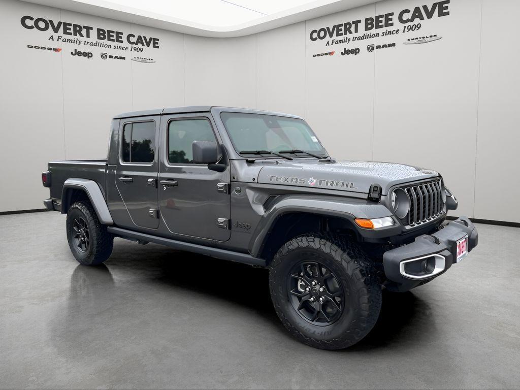 used 2024 Jeep Gladiator car, priced at $41,987