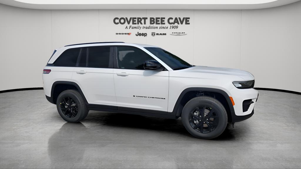 new 2025 Jeep Grand Cherokee car, priced at $38,385