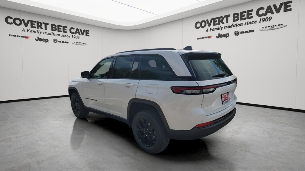 new 2025 Jeep Grand Cherokee car, priced at $38,385