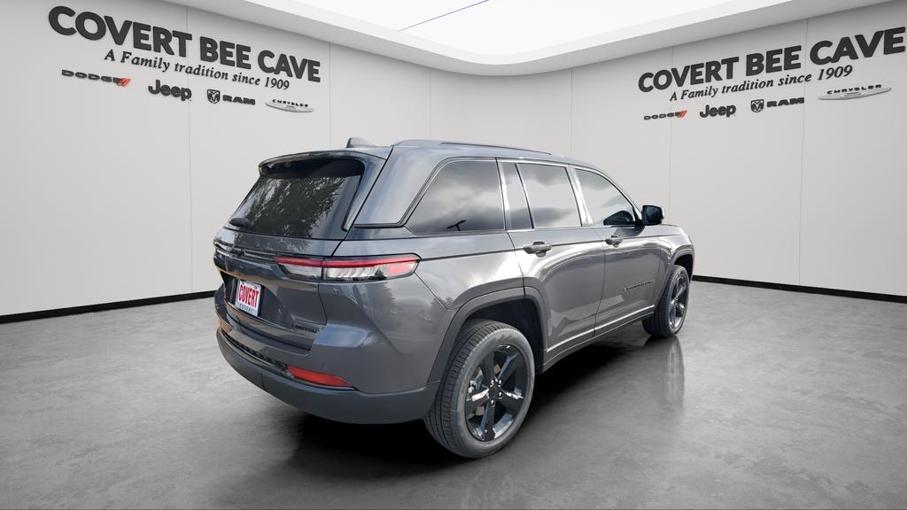new 2025 Jeep Grand Cherokee car, priced at $48,910