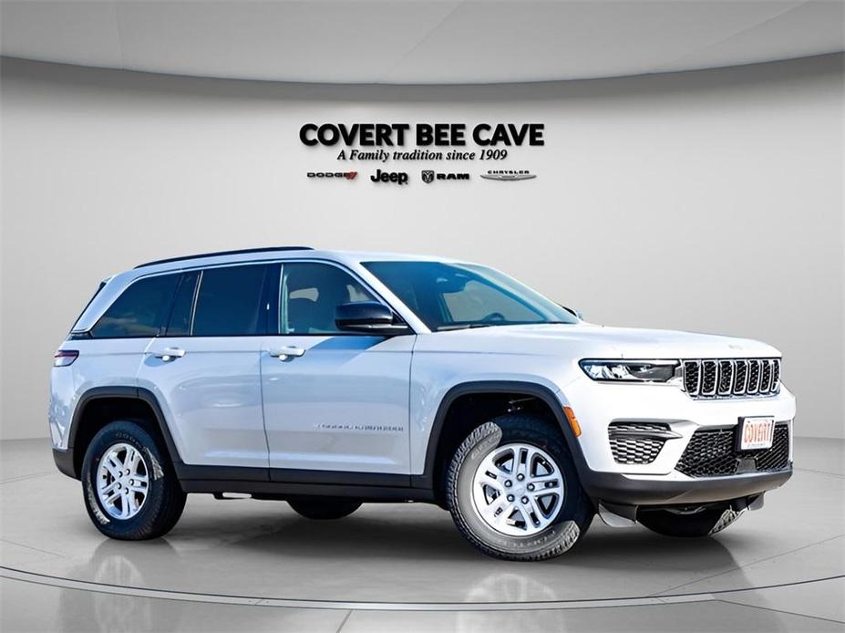 new 2024 Jeep Grand Cherokee car, priced at $37,379