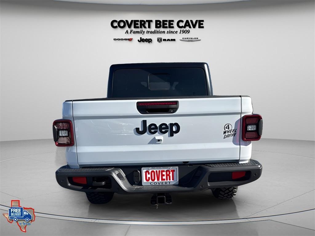 new 2025 Jeep Gladiator car, priced at $45,067